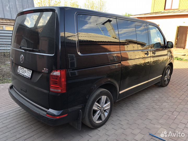 Аренда Микроавтобус Volkswagen Multivan T6