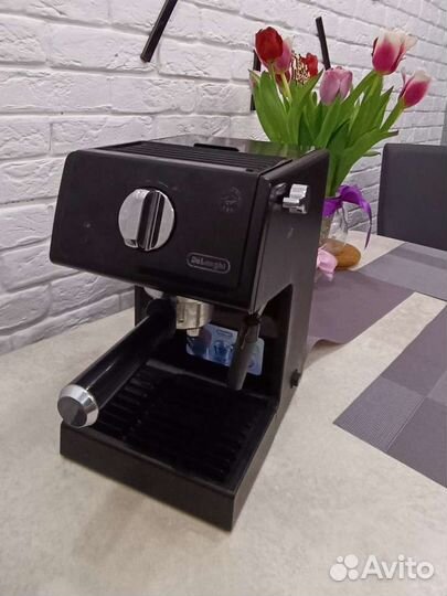 Кофеварка кофемашина delonghi ecp 31.21