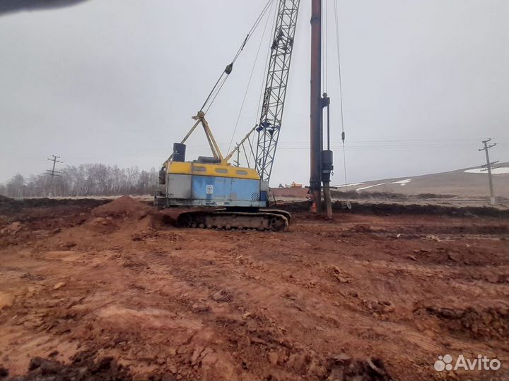 Гусеничный кран ЧКЗ МКГ-25.01А, 1989