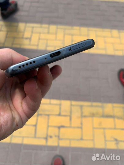 Xiaomi POCO F3, 8/256 ГБ
