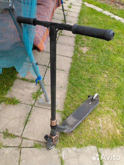 Самокат трюковой