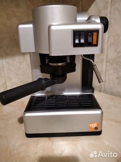 Кофеварка кофемашина