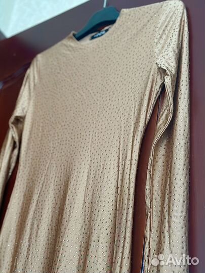 Платье со стразами золотое