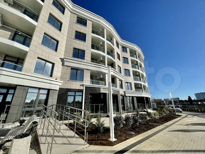 Апартаменты-студия, 43 м², 5/5 эт.