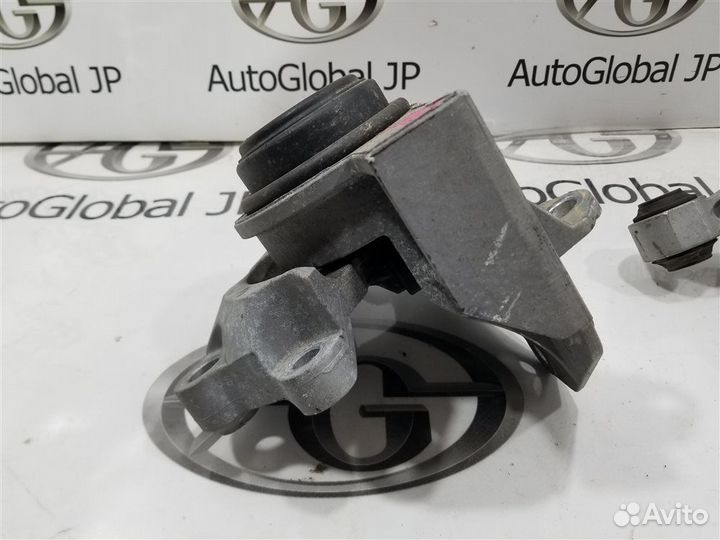 Опора двигателя передняя Nissan X-Trail