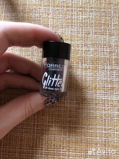 Тени для век