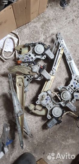 Стеклоподьемники эл.на Дайхатсу-Мове