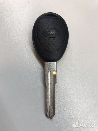 Автоключи с местом под чип LandRover