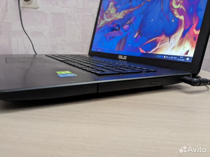 Игровой ноутбук Asus 17.3 i7-5500/8gb/ssd+hhd/940m