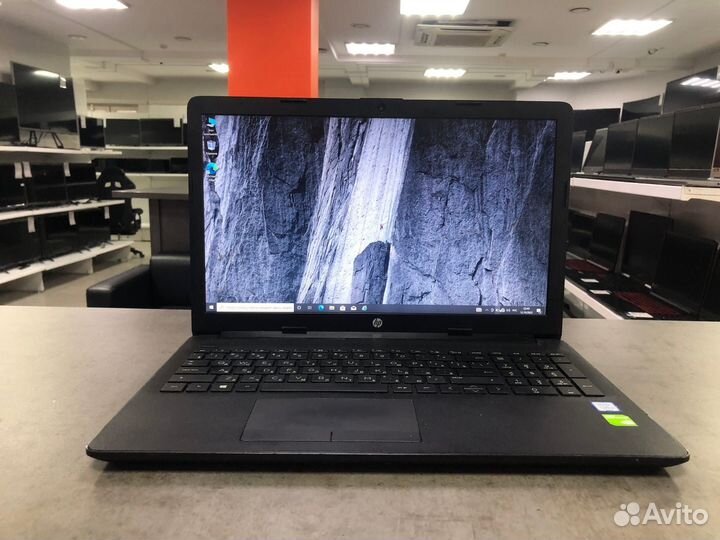 Игровой Ноутбук HP/i3 7020/4GB/GT110MX/HDD