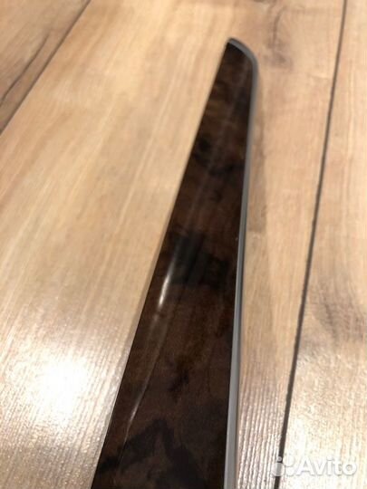 Накладка в салоне