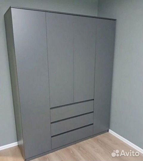 Шкаф распашной