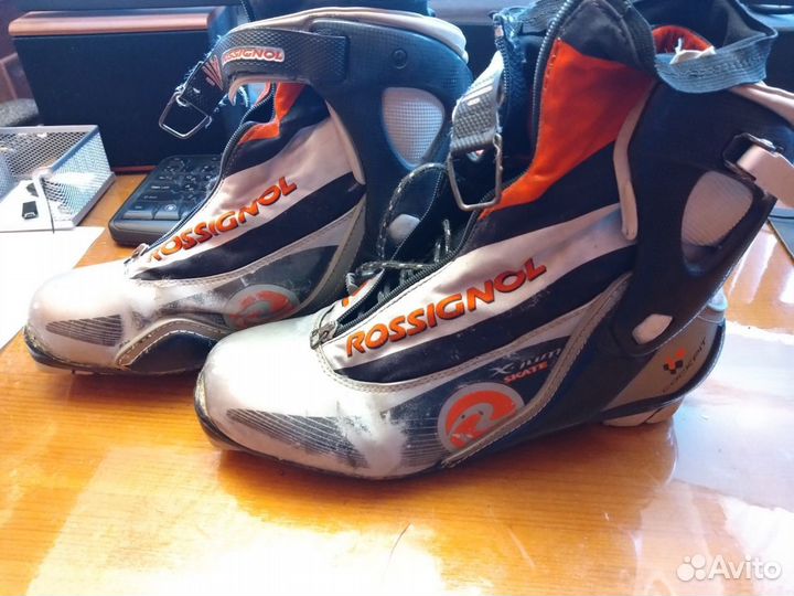 Лыжные ботинки rossignol 10 ium 43 р