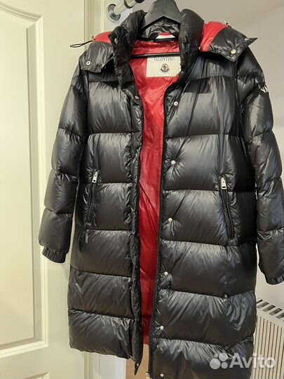Пуховик moncler valentino