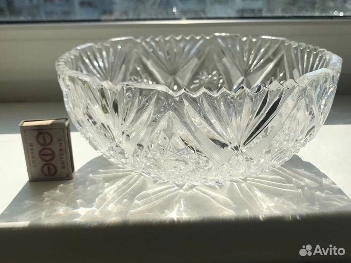 Хрустальная ваза салатница конфетница