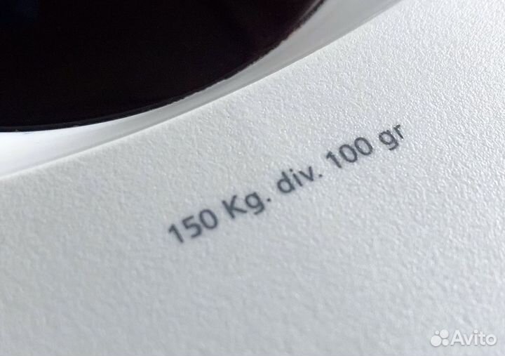 Весы напольные Laica