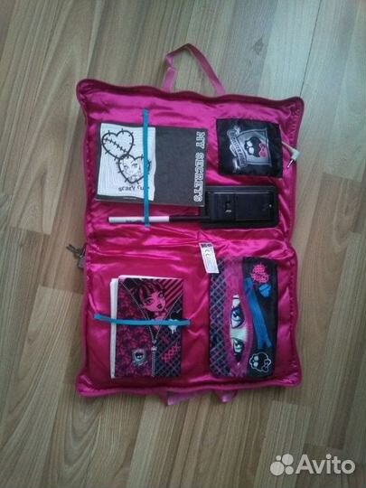 Подушка Monster High (монстр хай)