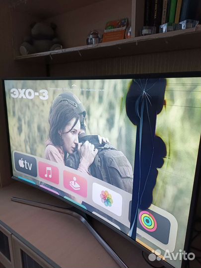 Телевизор samsung SMART tv 48 разбита матрица