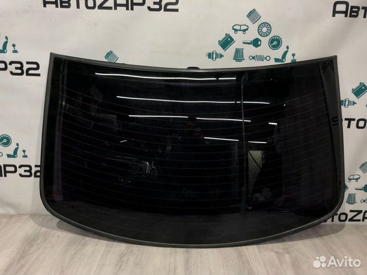 Стекло заднее Hyundai Solaris седан G4FA 2014