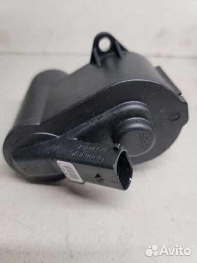 Мотор заднего суппорта VW Passat B6