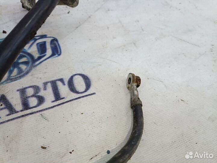 Клемма аккумулятора плюс Skoda Rapid I (2012—2017)