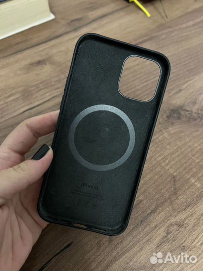 Кожаный Чехол на iPhone 12 pro