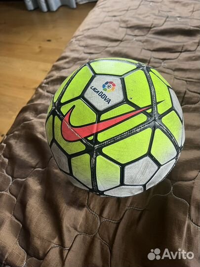 Футбольный мяч nike