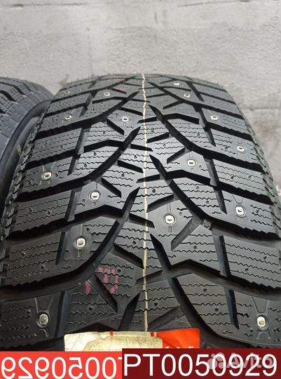 Bridgestone Blizzak Spike-02 225/55 R17 110