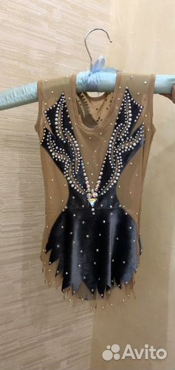 Костюм для художественной гимнастики