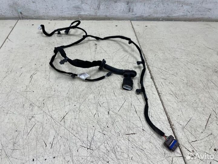 Проводка двери задняя правая Dongfeng Ax7 2017