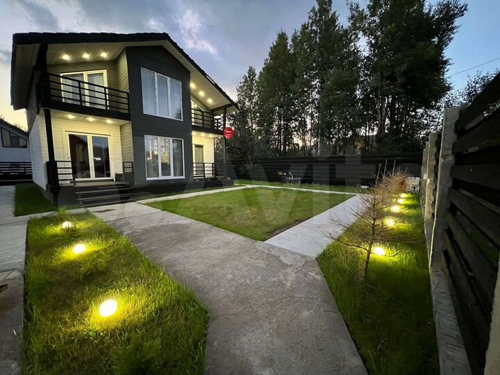 Дом 160 м² на участке 8 сот.