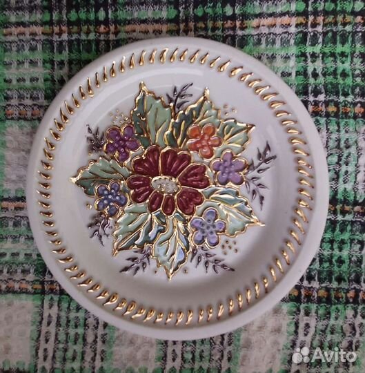 Украшение на стену