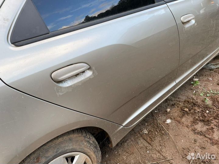 Шевроле кобальт дверь задняя левая,правая