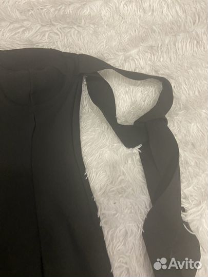 Платье бандажное с завязками на ручки