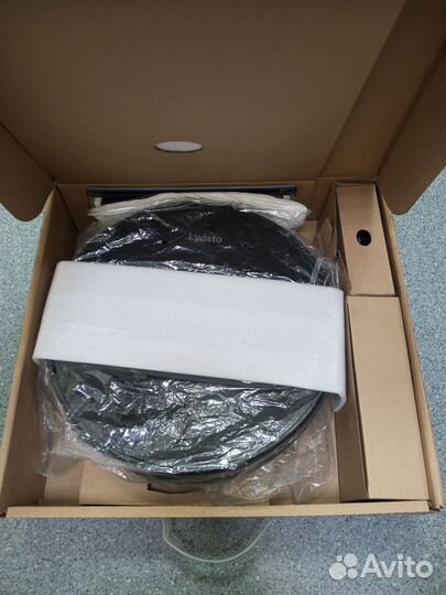 Продам робот-пылесос lydsto g2d black