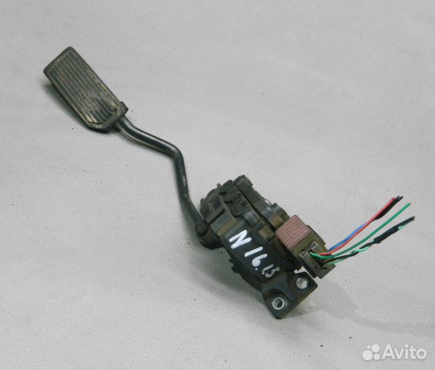Педаль газа Nissan Almera N16