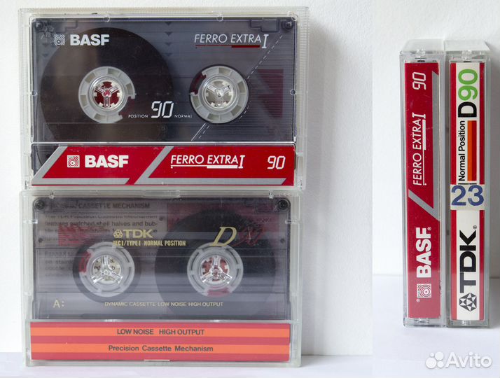 Радиоприемник Hyundai. Akaiwa AK-23. Аудиокассеты