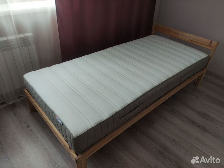 Кровать 90х200 IKEA