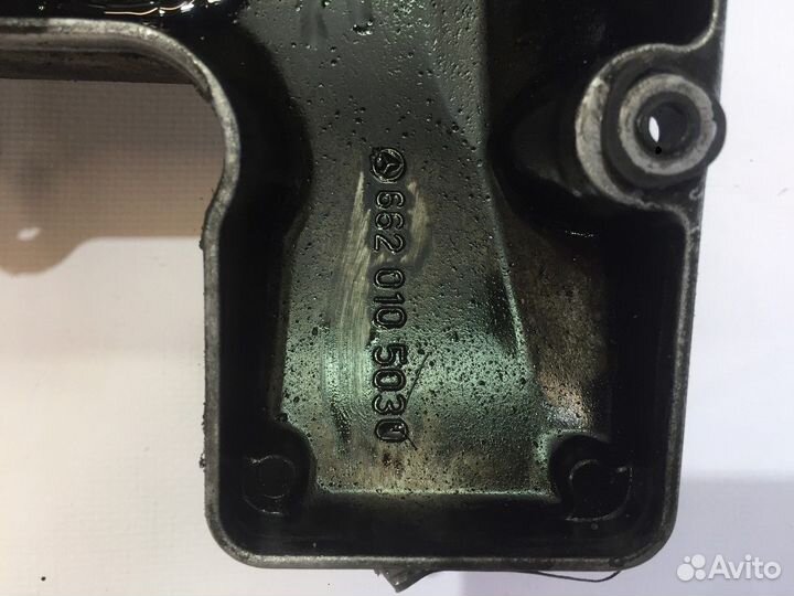 Крышка головки блока (клапанная)