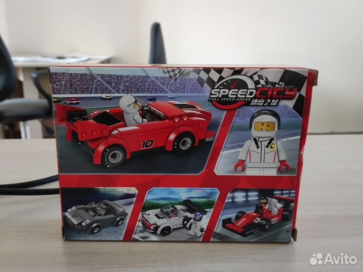 Машинка из Лего Феррари б/у