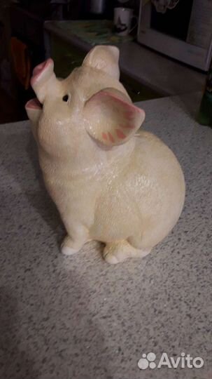 Копилка гипсовая, поросенок