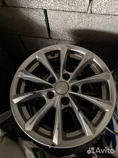 R15 Addo India ACR006 195/65, PCD 5x108 DIA 67