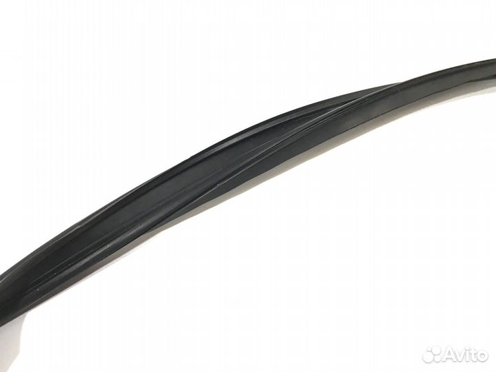Уплотнитель задний правый BMW 5 E60