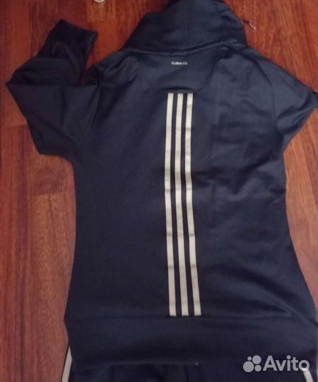 Спортивный костюм adidas