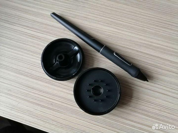Графический планшет (монитор) Huion Kamvas Pro 13