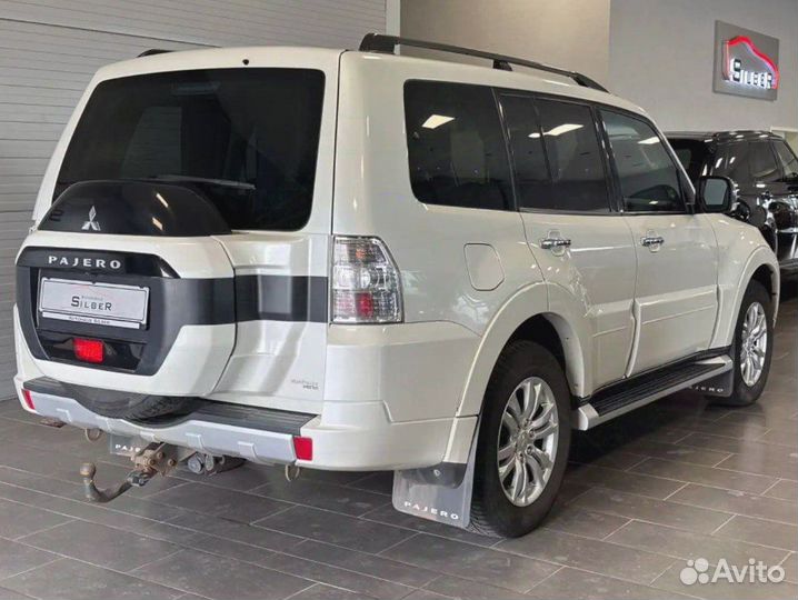 Mitsubishi Pajero 3.2 AT, 2017, 109 009 км