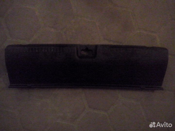 Внутренняя крышка багажника киа рио
