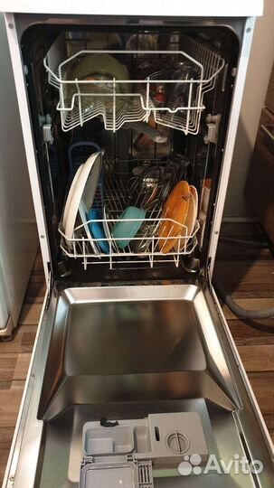 Посудомоечная машина Indesit dsg2637