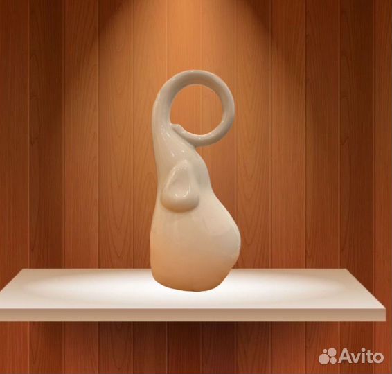 Статуэтка из фарфора «Слон»