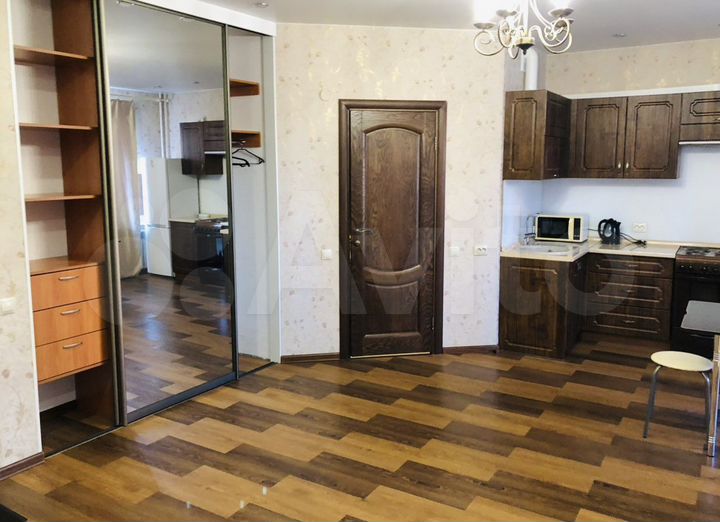 Квартира-студия, 37 м², 1/4 эт.